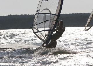  Windsurf soleado